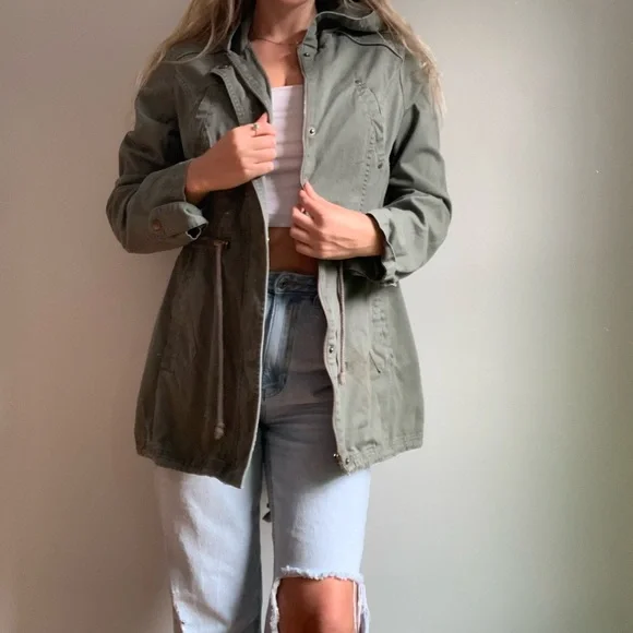 Light weight army green fall jacket - Picture 11 of 13